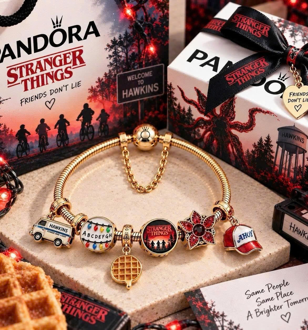 STGT Gold Charm Bracelet Set TTN