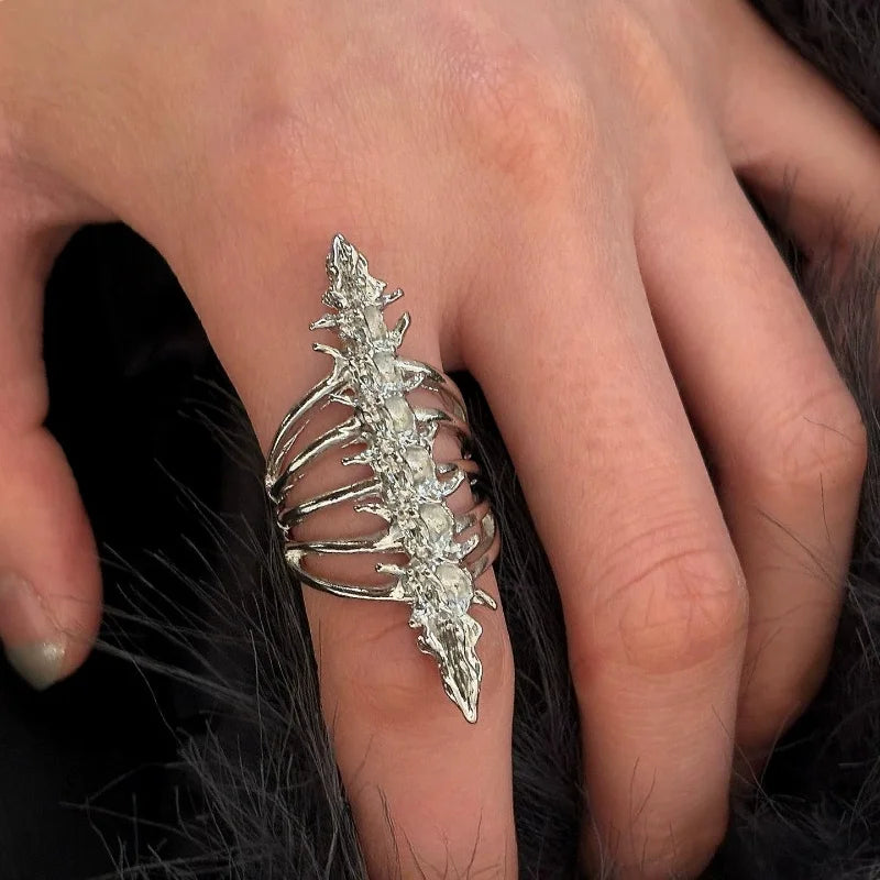 Creativity Spine Skeleton Shape Open Ring Y2K Gothic Cyberpunk Spinal Bone Metal Ring Dark Lolita Jewelry Accessories Gifts